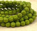 OPAQUE GREEN Marbled GOLD Melon Beads /8mm /Czech Glass Beads /Strand 25 Beads /Marbling Fluted Round Carved Pumpkins Melons