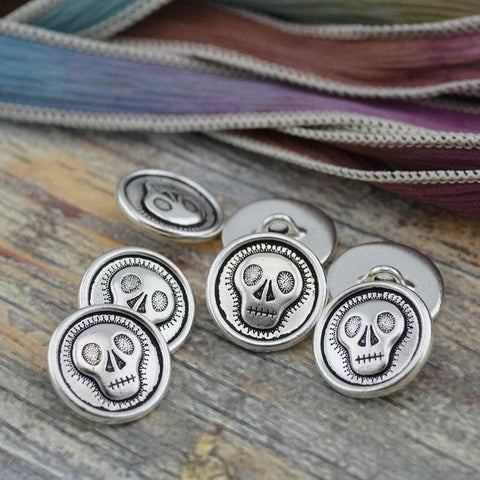 SKULLY Buttons, Tierracast, Metal Button, 17mm Antique Silver, Qty 4, Day of the Dead Skull Buttons, For Leather Wraps, Focal Clasps