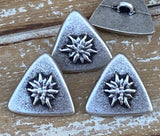 Triangle Alpine Flower Buttons 22mm Antique Silver, 7/8” Edelweiss Flower Button, Qty 4 to 24, Jewelry Findings, Clothing Sweater